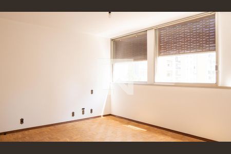 Apartamento à venda com 598m², 8 quartos e 3 vagasQuarto 3