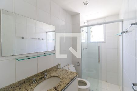 Apartamento para alugar com 107m², 2 quartos e 2 vagas Apartamento para alugar com 107m², 2 quartos e 2 vagasBanheiro da Suíte