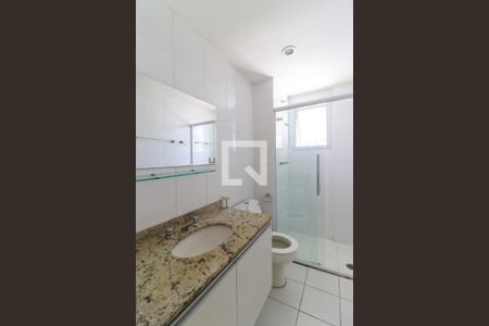 Apartamento para alugar com 107m², 2 quartos e 2 vagas Apartamento para alugar com 107m², 2 quartos e 2 vagasBanheiro da Suíte