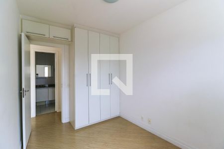 Apartamento para alugar com 107m², 2 quartos e 2 vagas Apartamento para alugar com 107m², 2 quartos e 2 vagasQuarto