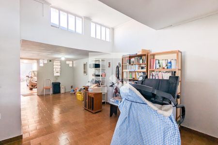 Casa à venda com 170m², 3 quartos e 4 vagasQuintal