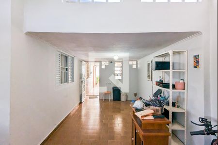 Casa à venda com 170m², 3 quartos e 4 vagasQuintal