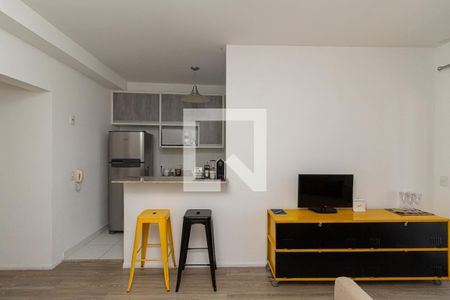 Sala de apartamento para alugar com 2 quartos, 72m² em Pinheiros, São Paulo