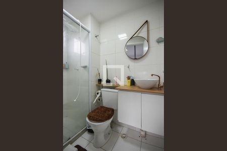 Banheiro da Suíte de apartamento para alugar com 1 quarto, 28m² em Vila Nova das Belezas, São Paulo