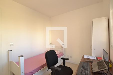 Quarto 1 de apartamento para alugar com 2 quartos, 58m² em Vila Nova, Porto Alegre