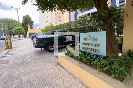 Apartamento para alugar com 101m², 3 quartos e 2 vagasFachada