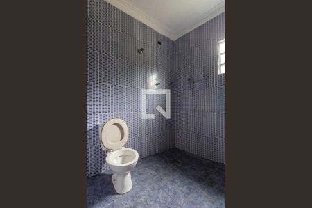 Casa para alugar com 65m², 3 quartos e sem vagaBanheiro 