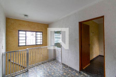 Casa para alugar com 65m², 3 quartos e sem vagaÁrea de Serviço