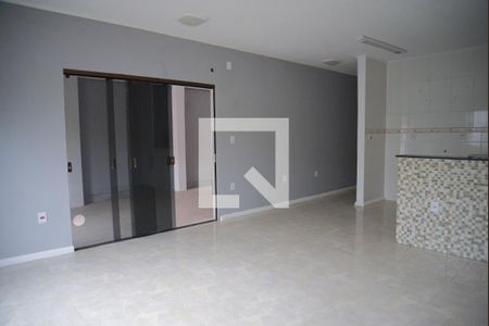 Sala/Cozinha de casa para alugar com 4 quartos, 120m² em Igara, Canoas