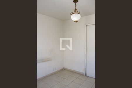 Apartamento à venda com 200m², 4 quartos e 2 vagasQuarto 02