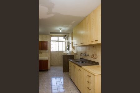 Apartamento à venda com 200m², 4 quartos e 2 vagasCozinha