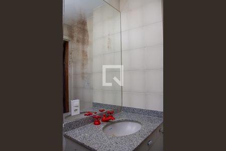 Apartamento à venda com 200m², 4 quartos e 2 vagasBanheiro da Suíte