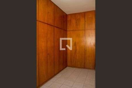 Apartamento à venda com 200m², 4 quartos e 2 vagasSuíte