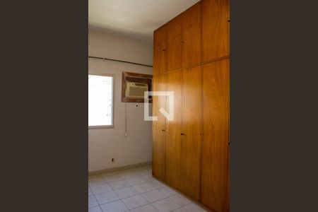 Apartamento à venda com 200m², 4 quartos e 2 vagasSuíte