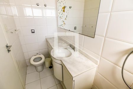 Apartamento à venda com 198m², 3 quartos e 3 vagasBanheiro da Suíte 2