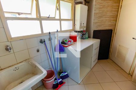 Apartamento à venda com 198m², 3 quartos e 3 vagasDetalhe da area de serviço