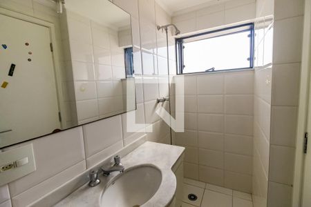 Apartamento à venda com 198m², 3 quartos e 3 vagasBanheiro da Suíte 2