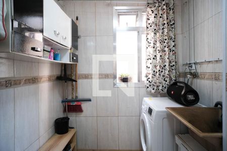 Apartamento à venda com 46m², 2 quartos e 1 vaga Apartamento à venda com 46m², 2 quartos e 1 vagaÁrea de Serviço