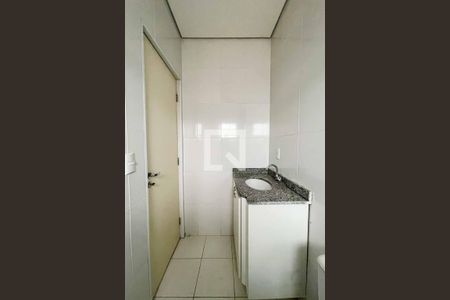 Casa para alugar com 50m², 2 quartos e sem vaga Casa para alugar com 50m², 2 quartos e sem vagaBanheiro