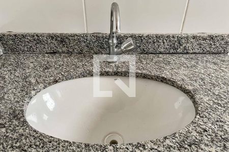 Casa para alugar com 50m², 2 quartos e sem vaga Casa para alugar com 50m², 2 quartos e sem vagaBanheiro