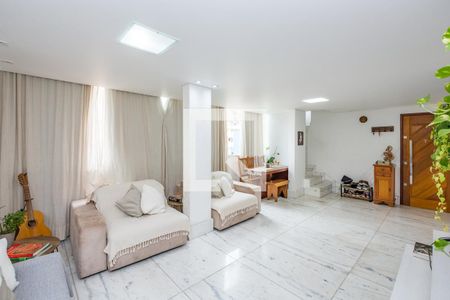 Sala 1 de apartamento para alugar com 3 quartos, 190m² em Jardim America, Belo Horizonte