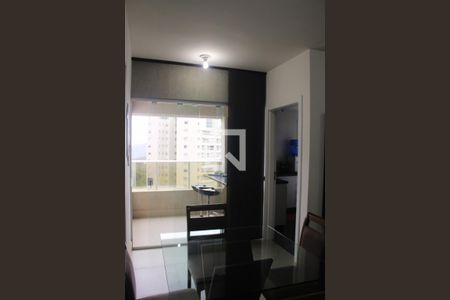 Vista para varanda e cozinha de apartamento para alugar com 2 quartos, 78m² em Vila da Serra, Nova Lima