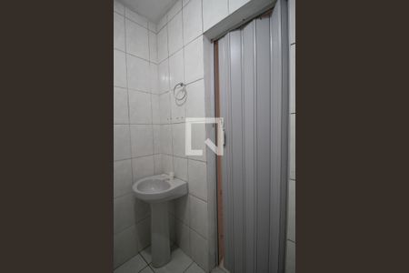 Banheiro de casa para alugar com 1 quarto, 40m² em Parque São Bento, Sorocaba