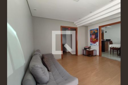 Sala de casa à venda com 4 quartos, 160m² em Arcadia, Contagem
