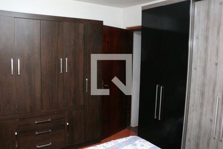 Casa para alugar com 100m², 2 quartos e 2 vagasQuarto 2