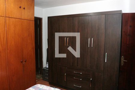 Casa para alugar com 100m², 2 quartos e 2 vagasQuarto 2