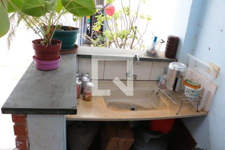 Casa para alugar com 100m², 2 quartos e 2 vagasChurrasqueira