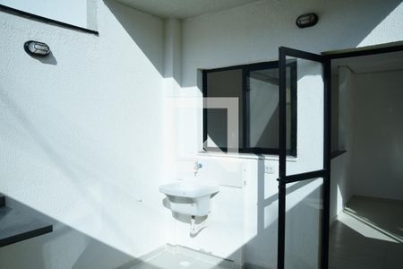 Casa de condomínio para alugar com 67m², 2 quartos e 2 vagasQuintal