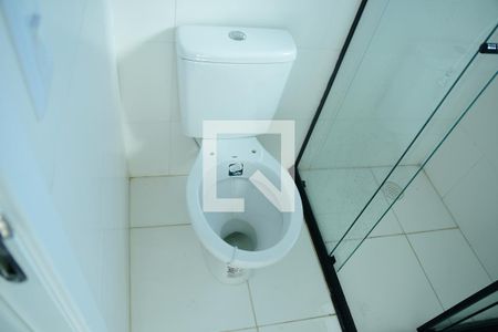 Casa de condomínio para alugar com 67m², 2 quartos e 2 vagasBanheiro