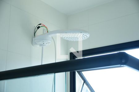 Casa de condomínio para alugar com 67m², 2 quartos e 2 vagasBanheiro