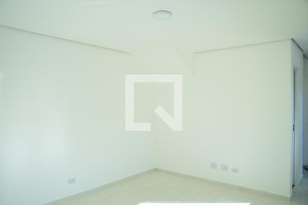 Sala de casa de condomínio para alugar com 2 quartos, 67m² em Jardim Petropolis, Cotia