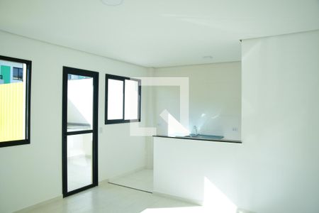 Sala de casa de condomínio para alugar com 2 quartos, 67m² em Jardim Petropolis, Cotia