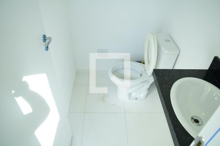 Lavabo de casa de condomínio para alugar com 2 quartos, 67m² em Jardim Petropolis, Cotia