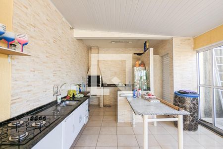 Casa à venda com 150m², 5 quartos e 2 vagasChurrasqueira