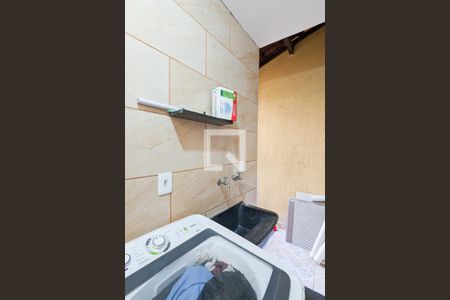 Casa à venda com 150m², 5 quartos e 2 vagasÁrea de serviço 2