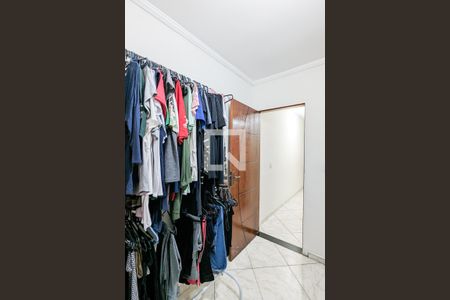 Casa à venda com 150m², 5 quartos e 2 vagasCloset da suíte