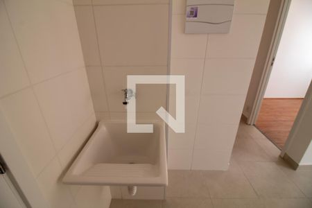 Apartamento para alugar com 37m², 2 quartos e sem vaga Apartamento para alugar com 37m², 2 quartos e sem vagaÁrea de Serviço