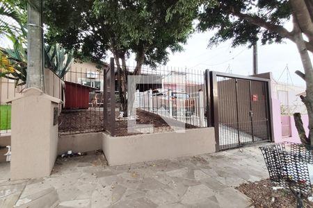 Casa para alugar com 75m², 2 quartos e 1 vagaQuintal