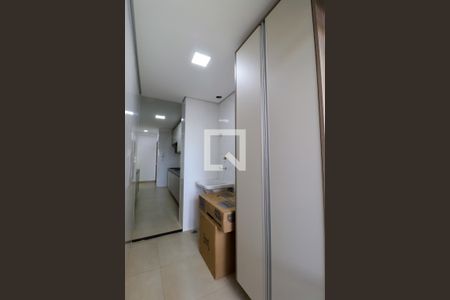 Apartamento para alugar com 107m², 3 quartos e 2 vagas Apartamento para alugar com 107m², 3 quartos e 2 vagasÁrea de serviço
