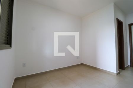 Apartamento para alugar com 107m², 3 quartos e 2 vagas Apartamento para alugar com 107m², 3 quartos e 2 vagasQuarto 2