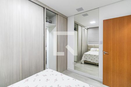 Apartamento à venda com 72m², 2 quartos e 2 vagasSuíte