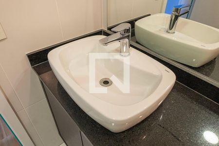 Studio para alugar com 30m², 1 quarto e sem vaga Studio para alugar com 30m², 1 quarto e sem vagaBanheiro
