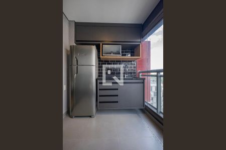 Varanda de kitnet/studio para alugar com 1 quarto, 30m² em Pinheiros, São Paulo