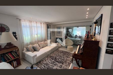 Apartamento à venda com 150m², 2 quartos e 1 vaga Apartamento à venda com 150m², 2 quartos e 1 vagaSala