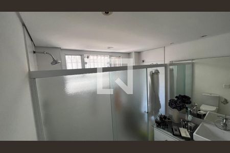 Apartamento à venda com 150m², 2 quartos e 1 vaga Apartamento à venda com 150m², 2 quartos e 1 vagaBanheiro da Suíte