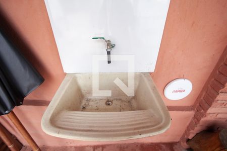 Casa à venda com 360m², 2 quartos e 8 vagas Casa à venda com 360m², 2 quartos e 8 vagasÁrea de Serviço